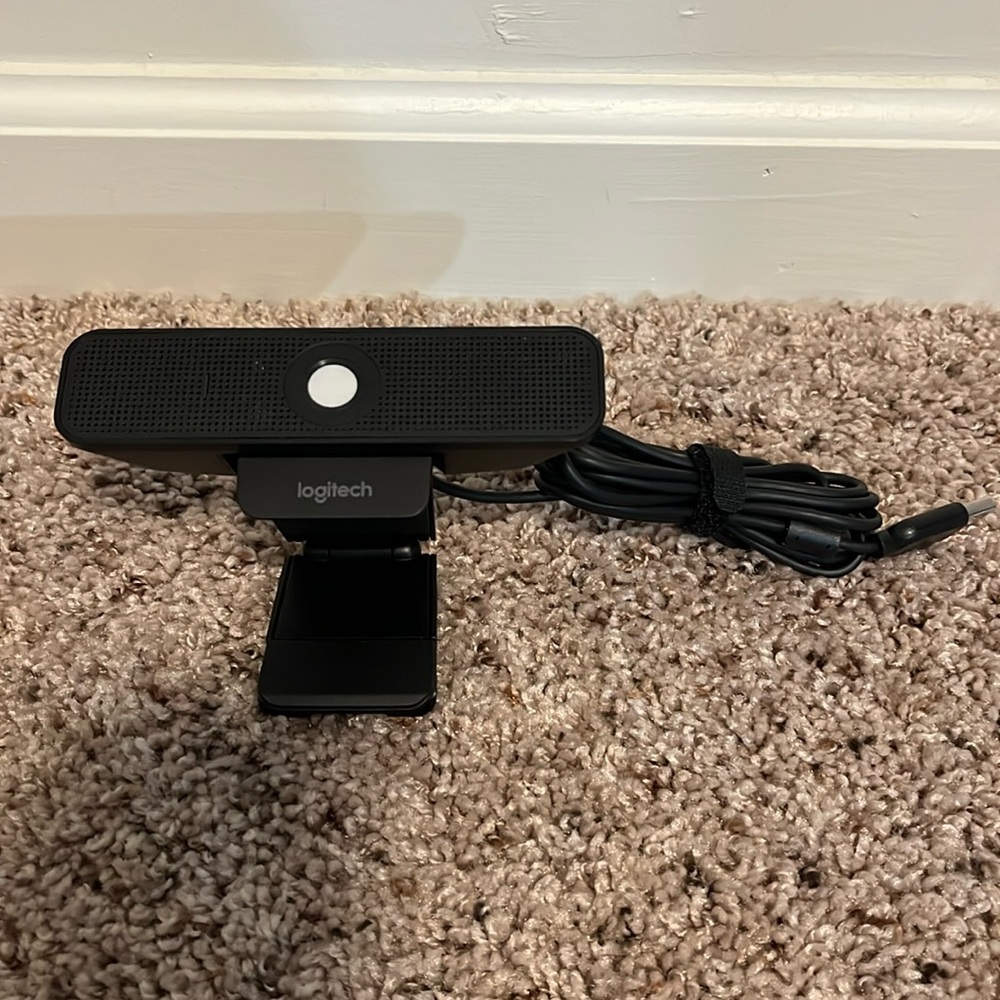 Logitech 925 wired web cam